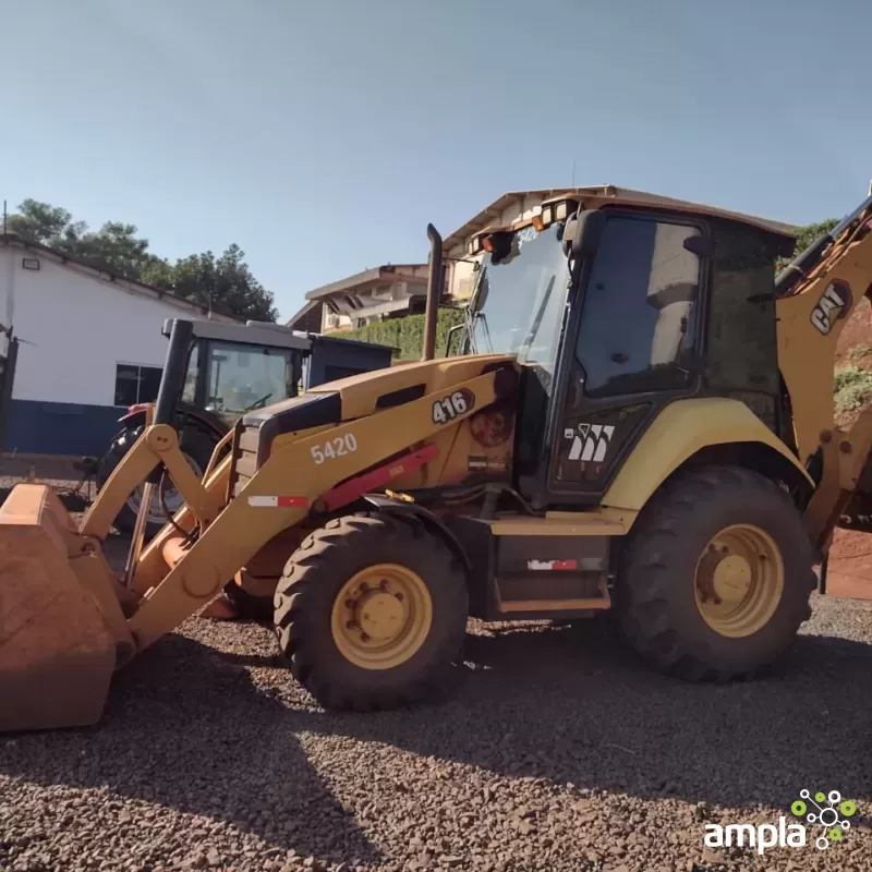 RETROESCAVADEIRA CATERPILLAR 416 ANO 2022